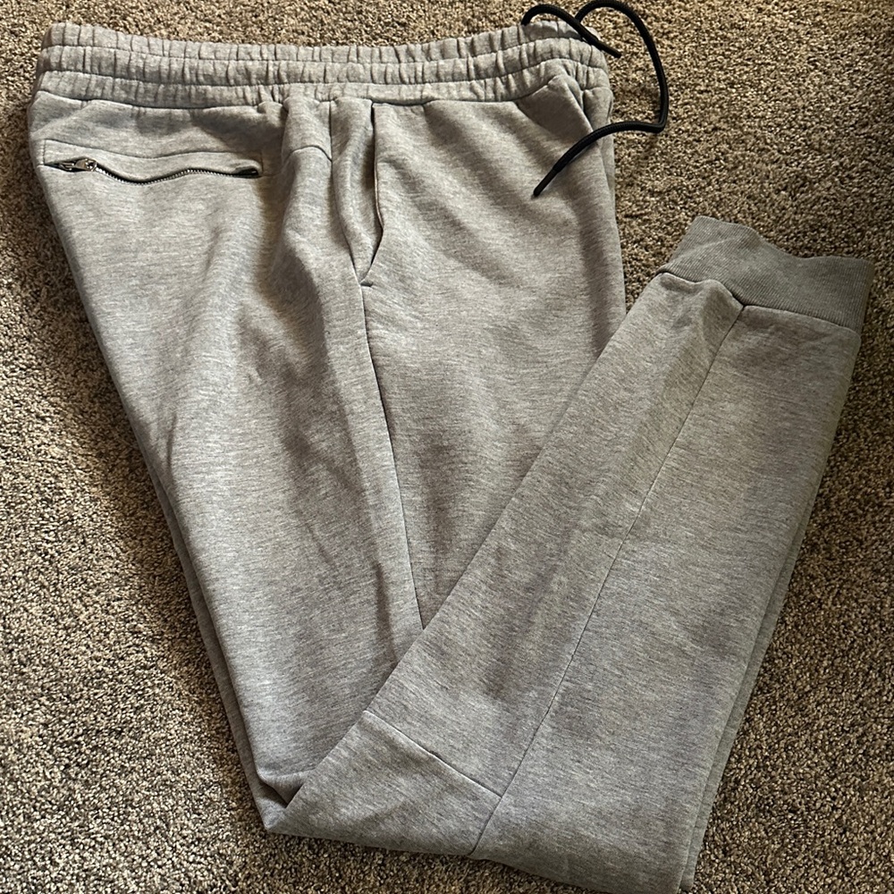 Banana Republic Gray Men's Jogger Pants